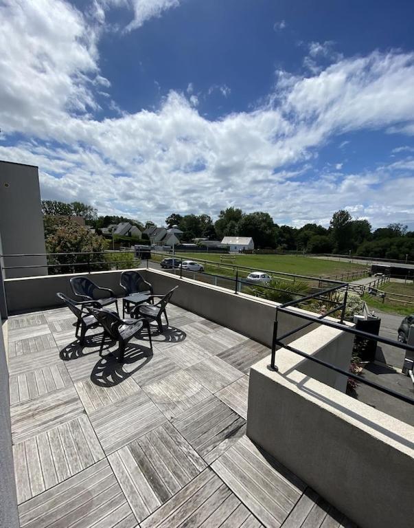 Maison Moderne Avec Piscine Chauffee Dans La Baie Du Mont St Michel 200M2 Yquelon エクステリア 写真